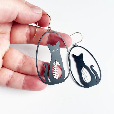 Denz Cat fished black/white painted steel dangles