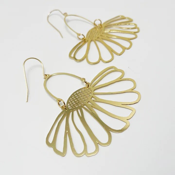 DENZ Daisy tops in gold