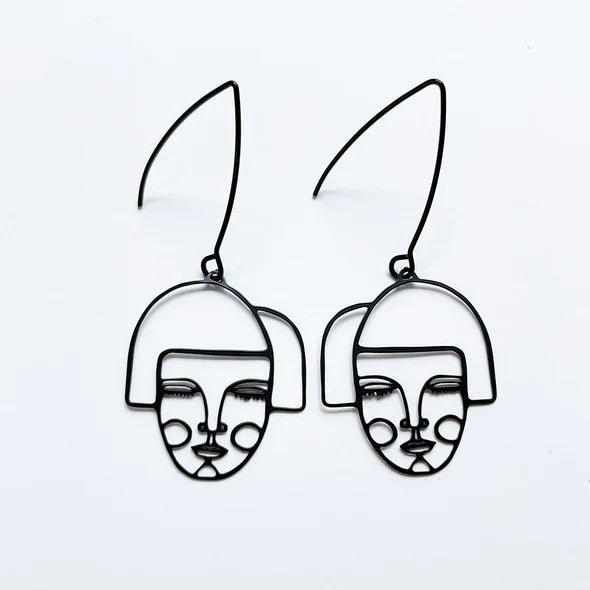 DENZ mini Alice dangles in black