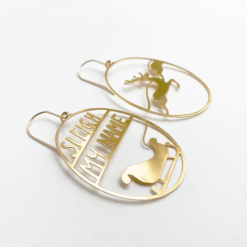 DENZ Sleigh My Name in Gold earrings, angled view