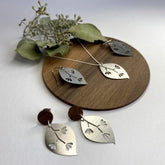 Go Do GoodGum Leaf Stud Earrings #same day gift delivery melbourne#