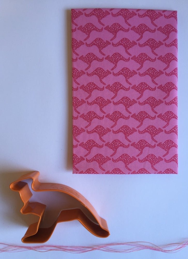KANGAROO PINK HANKY