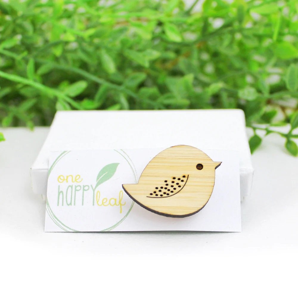 One Happy Leaf Chubby bird brooch