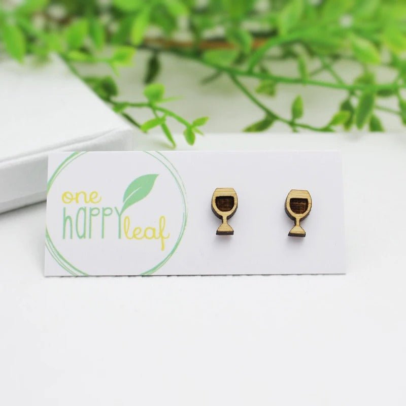 One Happy Leaf Wine Glass Studs