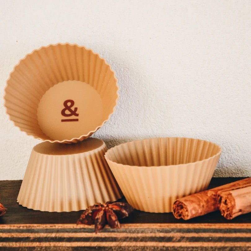 Seed & Sprout Small Silicone Muffin Cups - Praline - set of 6