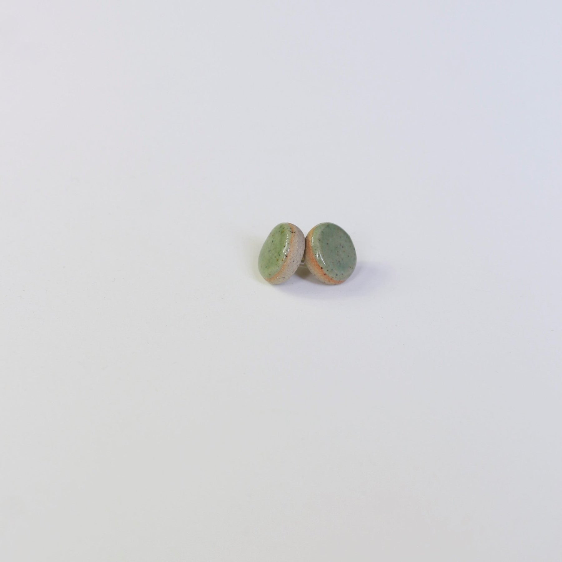 Woodfolk Pistachio Dot Studs