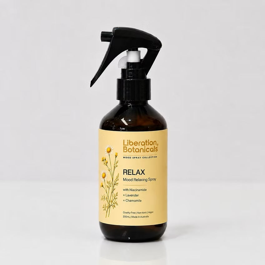 Liberation Botanicals - RELAX - Night Facial Mist With Niacinamide + Lavender in 200ml