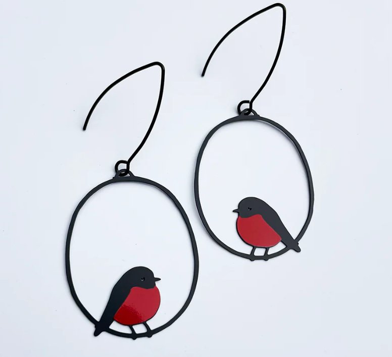 DENZ Midi Robin Earrings in Red and Black 