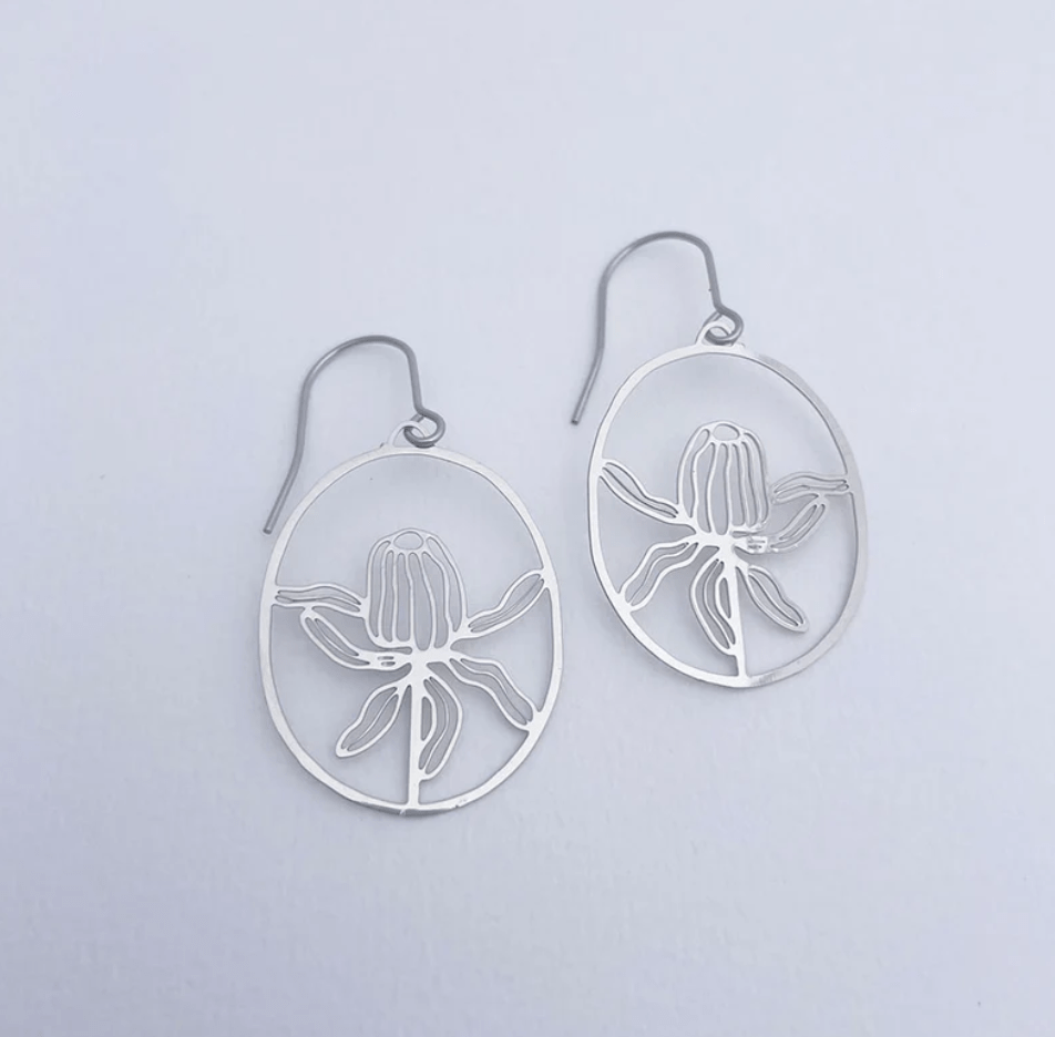 DENZ Mini Banksia Earrings in Silver