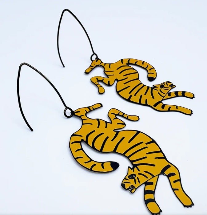 Denz Tiger Earrings in Orange/Black 