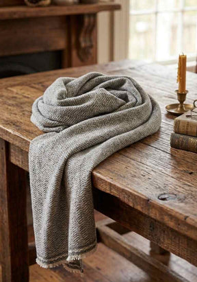 Nine YaksNine Yaks Chunky Cashmere Throw Pattern - Charcoal same day gift delivery melbourne