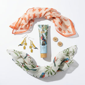 PookipoigaBird Lover Gift Hamper same day gift delivery melbourne