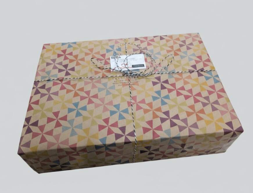 PookipoigaThe Foodie Box Hamper same day gift delivery melbourne