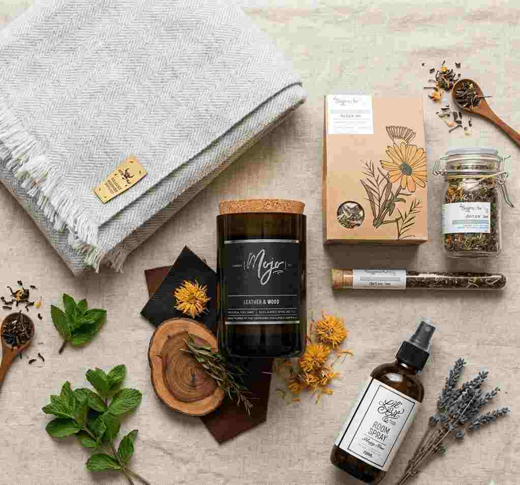 PookipoigaWinter Home Bundle same day gift delivery melbourne