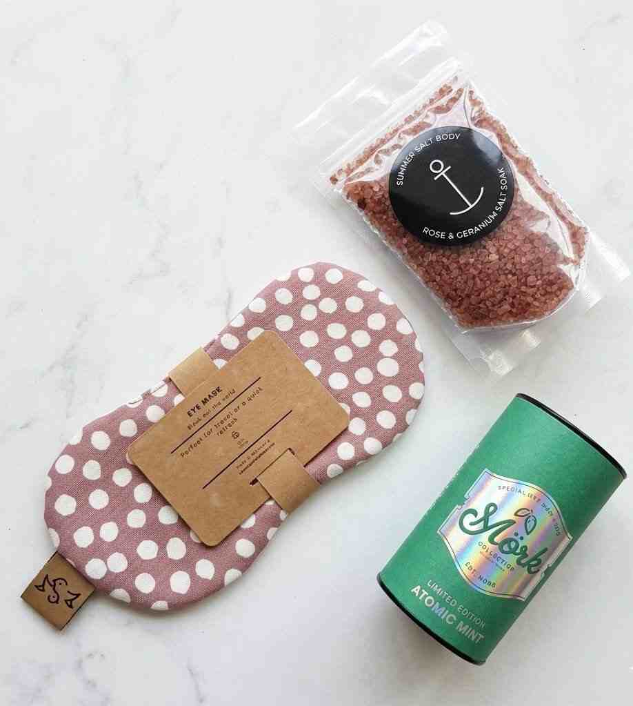 PookipoigaWinter Mini Essentials Bundle same day gift delivery melbourne