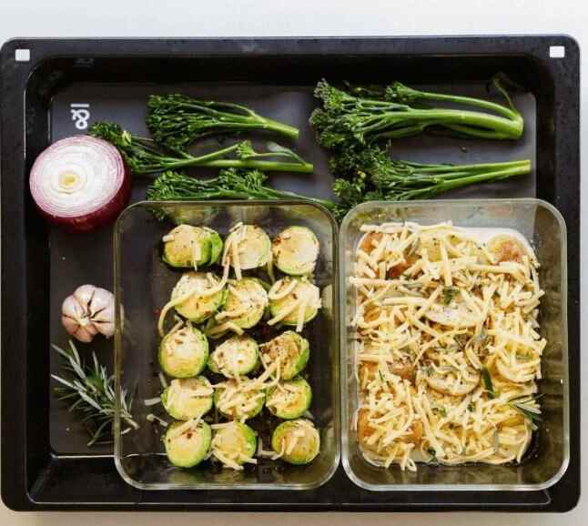 Seed and Sprout CoSeed & Sprout Glass Food Containers - Rectangle 2pk same day gift delivery melbourne