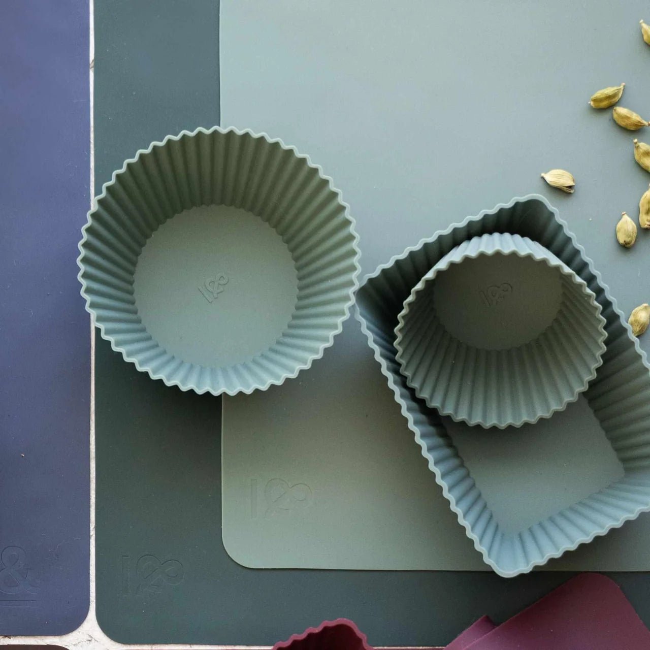 Seed & Sprout Rectangle Silicone Muffin Cups - Eucalyptus - Set of 6