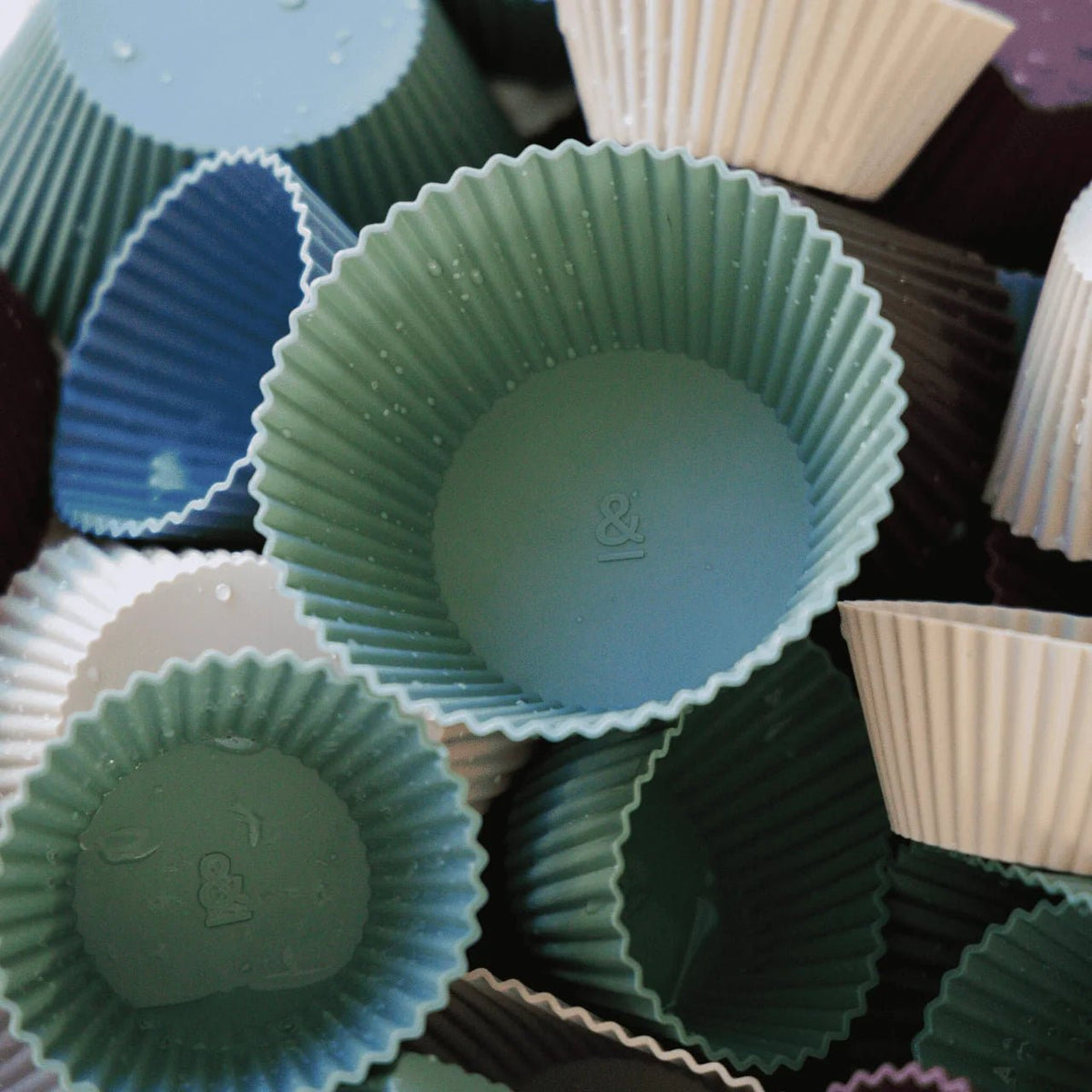 Seed & Sprout Small Silicone Muffin Cups - Eucalyptus - Set of 6