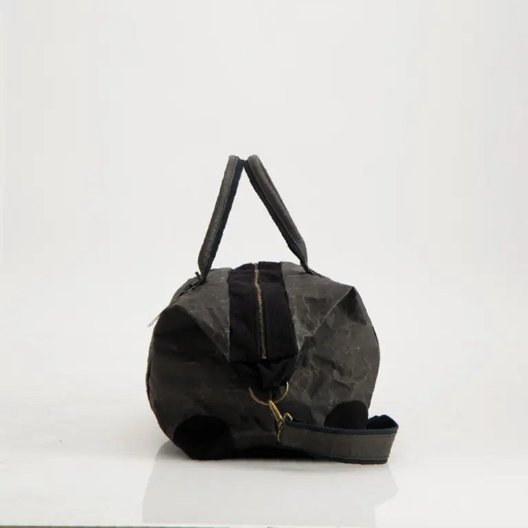 The Wren Design Travel Bag Black Bag