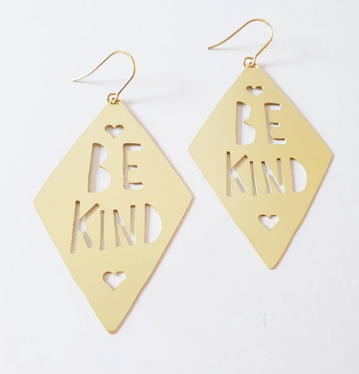 Be Kind dangles in Gold - Pookipoiga
