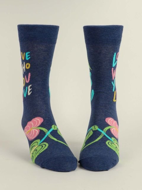 Blue Q Love Who You Love Mens Novelty Crew Socks Navy Front Pair View.