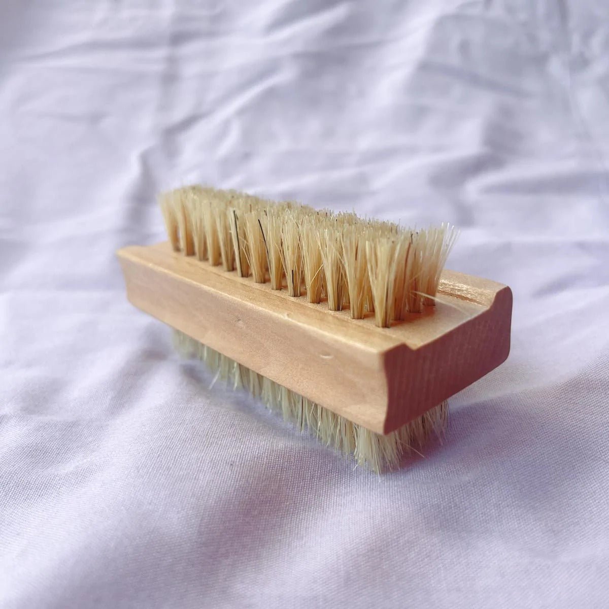 Brush It On double-sided bamboo sisal nail brush with natural bristles