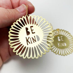 DENZ Be Kind Flowers in gold