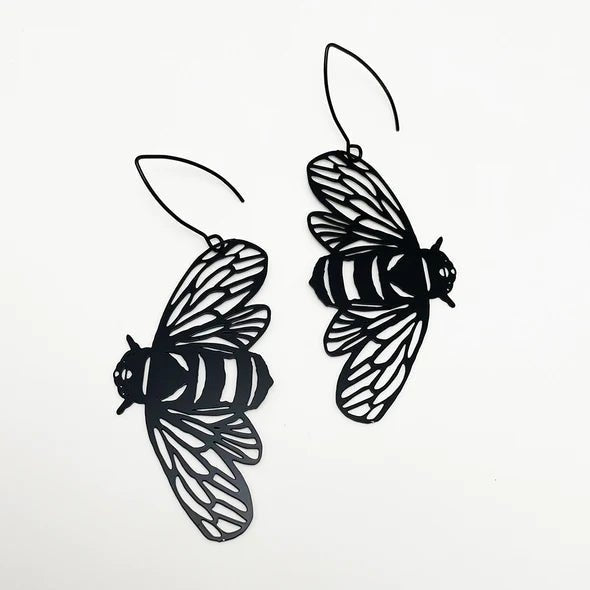 DENZ Bee dangles in black