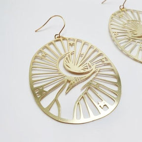 DENZ Crescent moon hand in gold