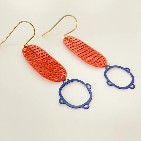 DENZ Colour Pop Shapes - Orange/ Blue - painted steel dangles, angled view