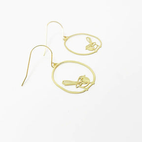DENZ Mini Fairy wren dangles in gold, angled view