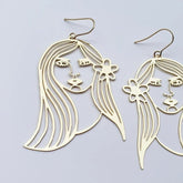 DENZ Olive dangles in gold 