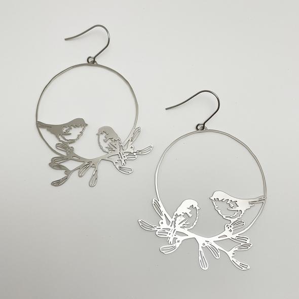 DENZ Robins on Mistletoe in Silver Dangles 