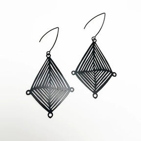 DENZ Shield dangles in black 