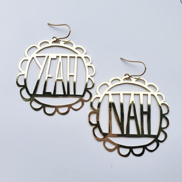 DENZ YEAH NAH in Gold earrings 