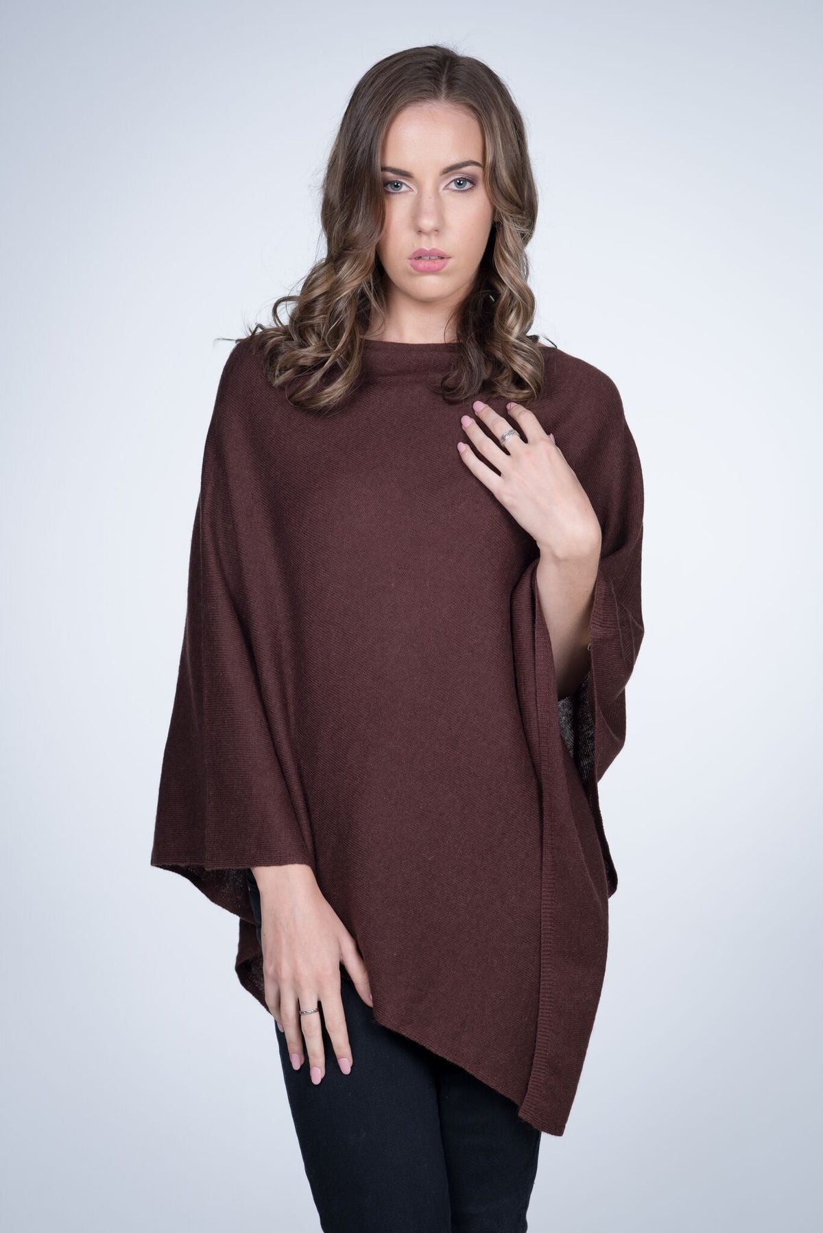 Nine Yaks Cashmere Poncho Poncho