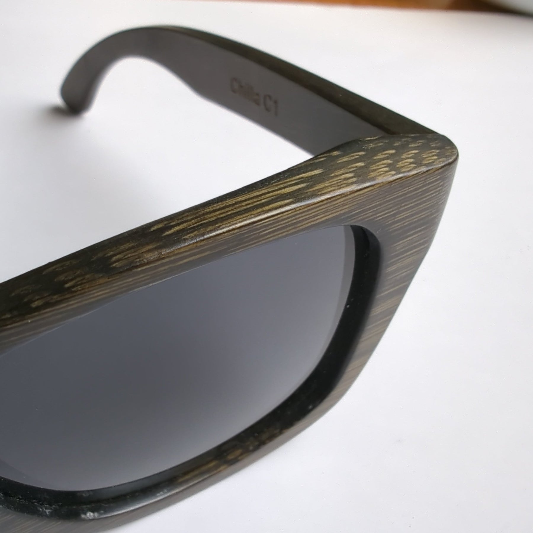 Topheads Chilla Bamboo with black lens